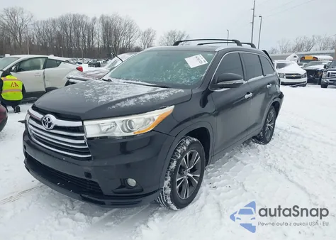 2016 Toyota Highlander Xle V6 z USA, uszkodzony, nr VIN 5TDKKRFH9GS145940